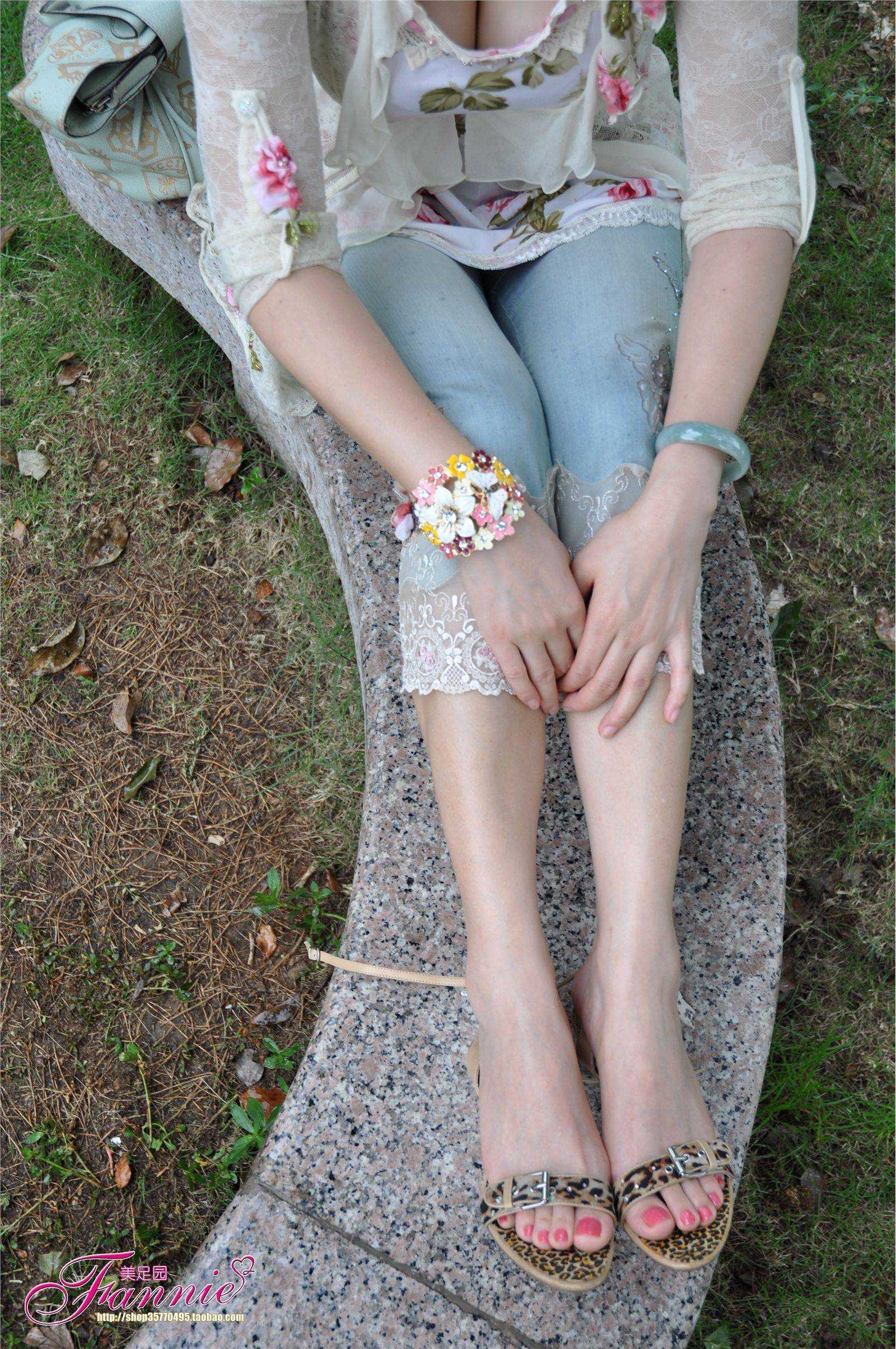 夏日阳光、细雨和微风（3） 芬妮高清丝足